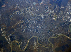 Генеральская жена обстирала полицейских, депортация за хайп и хлебный магнат: итоги пятницы на Кубани