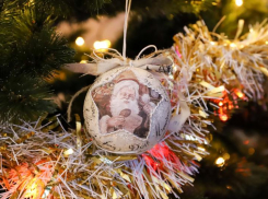 Уличая гирлянда ударила током маленькую девочку в Новороссийске