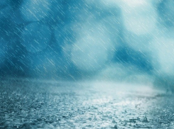 В Новороссийске территорию у школы №3 затопило после дождей