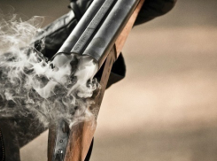 На Кубани двое хуторян расстреляли гостей во время застолья