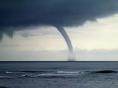 МЧС предупреждает о возможности формирования смерчей в Туапсинском районе