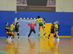 «Кубань» из Краснодара в гостях победила майкопский клуб АГУ-"Адыиф» в женской гандбольной Суперлиге