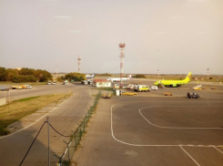  В Краснодаре экстренно приземлился самолет, летевший в Израиль 