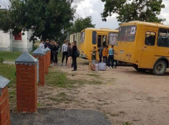 Детей из двух лагерей эвакуировали в Краснодарском крае