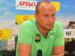 Хохлов извинился за «безвольную» игру «Кубани»