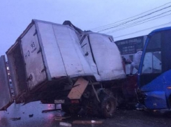 Израильские туристы попали в больницу, въезжая в Новороссийск  