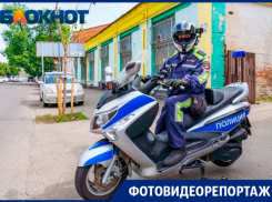 Погони, самокатчики и штрафы: в Краснодаре показали работу мотобата