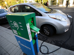 В Краснодаре до конца года построят 14 зарядных станций для электромобилей