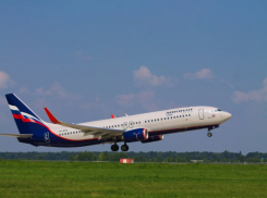  Аэропорт Краснодара начал отправлять и принимать задержанные самолеты 