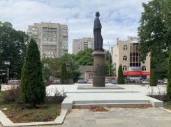 Подрядчик сквера Мариинский в Краснодаре получил представление от прокуратуры