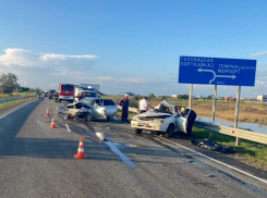 Один человек погиб и двое пострадали в жестком ДТП близ Темрюка