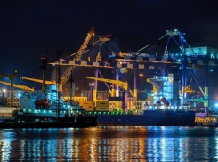 Порт Новороссийска вновь в тройке лучших по показателям контейнероборота