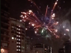 «Ракету не отличить от фейерверка»: в Краснодаре «понаехов» обвинили в массовом салюте