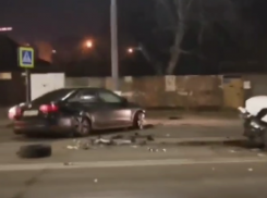 В Краснодаре произошло жесткое ДТП в новогоднюю ночь