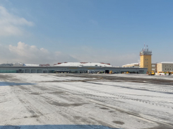 Летевший в Ростов самолет приземлился в Краснодаре из-за тумана