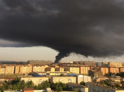 Пожар на шинном складе в Краснодаре потушили