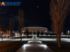 В небе Краснодара заметили светящиеся НЛО над парком Галицкого