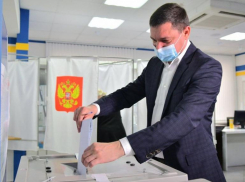 Проблемы с затоплением улиц решить: наказы Первышова на последней планёрке перед Госдумой