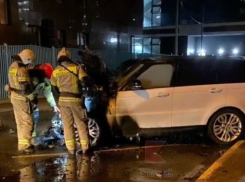 В Краснодаре сгорел Range Rover