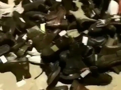 Обувную свалку в Краснодаре уберут к концу дня