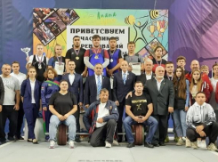 Около 100 спортсменов приняли участие в первенстве Кубани по тяжелой атлетике