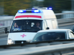 На Кубани погибли два человека в ДТП с КамАЗом