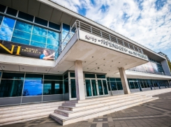 Кубанский календарь: Артисты «Премьеры» не вернулись в Краснодар после гастролей в США