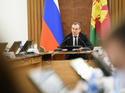 Минздрав Кубани проверит факты выплаты медикам за работу с больными коронавирусом