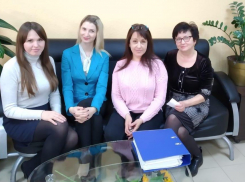 Краснодарский застройщик душевно поздравил женщин с 8 марта 