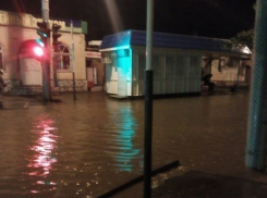 Дождь в Краснодаре за час затопил весь город 
