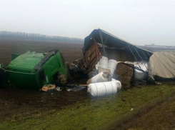 «ГАЗель» и грузовик столкнулись в Краснодарском крае