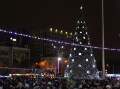  Новый год на Театральной площади встречали 12 тысяч краснодарцев 