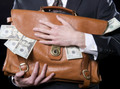 В Краснодаре спортсмены «Динамо» «отвоевали» у злостного неплательщика законную зарплату