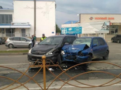 На Кубани в ДТП пострадали двое взрослых и 4-летний ребенок