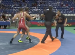 «Не позорьте спорт!» - массовой дракой закончились соревнования в Краснодаре