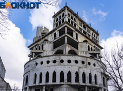 В Краснодаре решат дальнейшую судьбу «замка» на Затоне