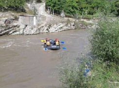 По факту гибели детей в реке Сочи возбуждено уголовное дело