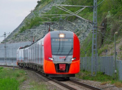 В Сочи отменили сразу 10 электричек