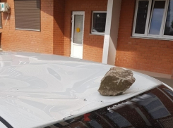 Краснодарцы предупреждают о человеке, портящем чужие машины 