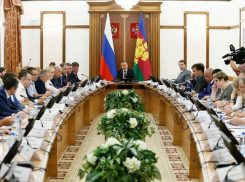 Более 75 млн рублей выделили на Кубани на ремонт школьных спортзалов