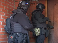 Подполковник ФСБ арестован за вымогательство 110 млн у крупного бизнесмена в Краснодаре  