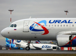 Летевший из Турции самолет экстренно приземлился в Сочи из-за смерти пассажирки