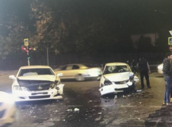  В центре Краснодара водитель устроил массовую аварию 