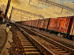 Тихорецкая электричка насмерть сбила женщину на подъезде к Краснодару