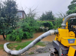 В Новороссийске  тайфун затопил 43 дома 