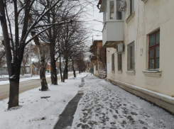 Краснодарские УК проверят из-за жалоб на уборку снега