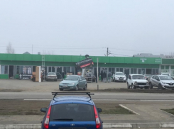 Торговый комплекс, признанный незаконным, сносят в Краснодаре