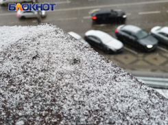 В Краснодаре начался снегопад: фото и видео