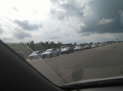  На въезде в Геленджик скопилась многокилометровая пробка 