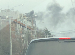  В Краснодаре загорелась квартира в многоэтажке 